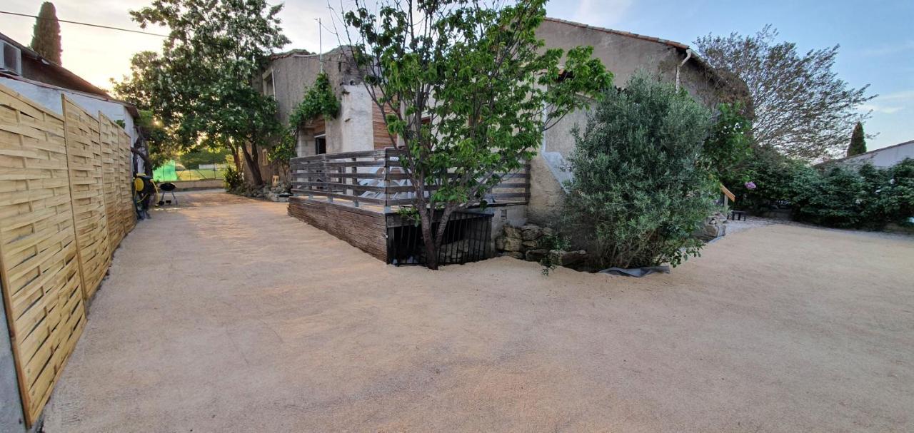 Chemin De La Carquette Daire Meynes Dış mekan fotoğraf